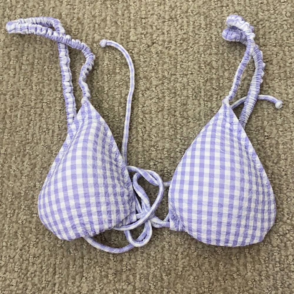 Picnic pattern triangle top